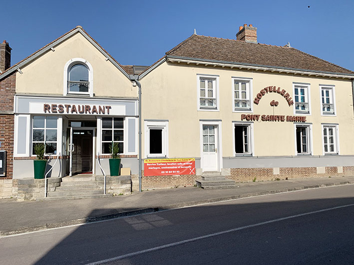 L'Hostellerie de Pont-Sainte-Marie