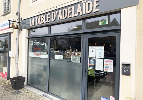 La Table d'Adélaïde
